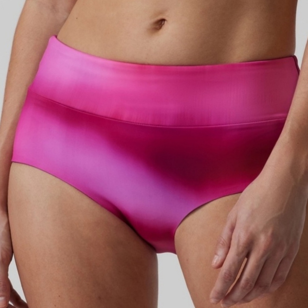 Athleta Swim Boyshorts Surf Blur Fushsia NEW MSRP $49 SU039